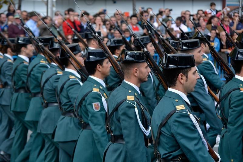 Academia Centro en Alicante, formación para oposiciones de Policía Nacional y Guardia Civil, acceso físico y temario para preparación